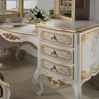 Classic dressing table, Louvre collection of luxury classic furniture. Patinated ivory finish and gold details. Handmade in Italy