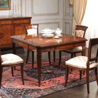 Classic table Maggiolini style, italian production