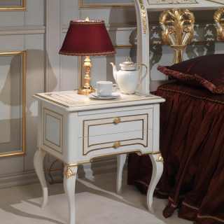 Classic luxury night collection Rubens, 700 francese style: lacquered and gold night table