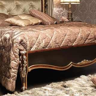 Classic bedroom Emperador Black, carved wood bed, black and gold leaf, handmade carvings