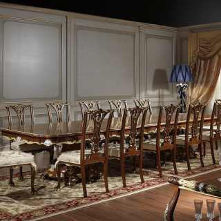 Tavolo per ricevimento di lusso in stile classico
